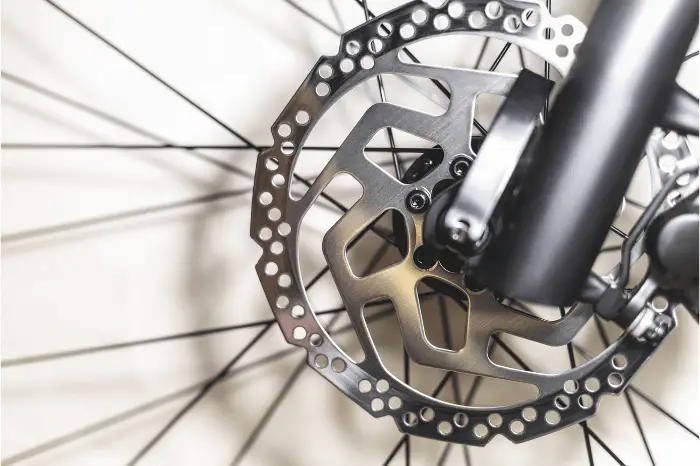 Shimano Ice Tech Rotor vs Normal: Which is Better for Your Bike?